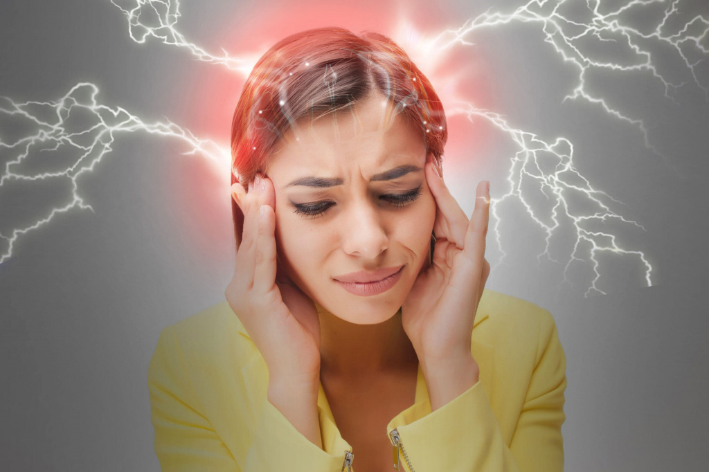 Симптомы мигрени у женщин